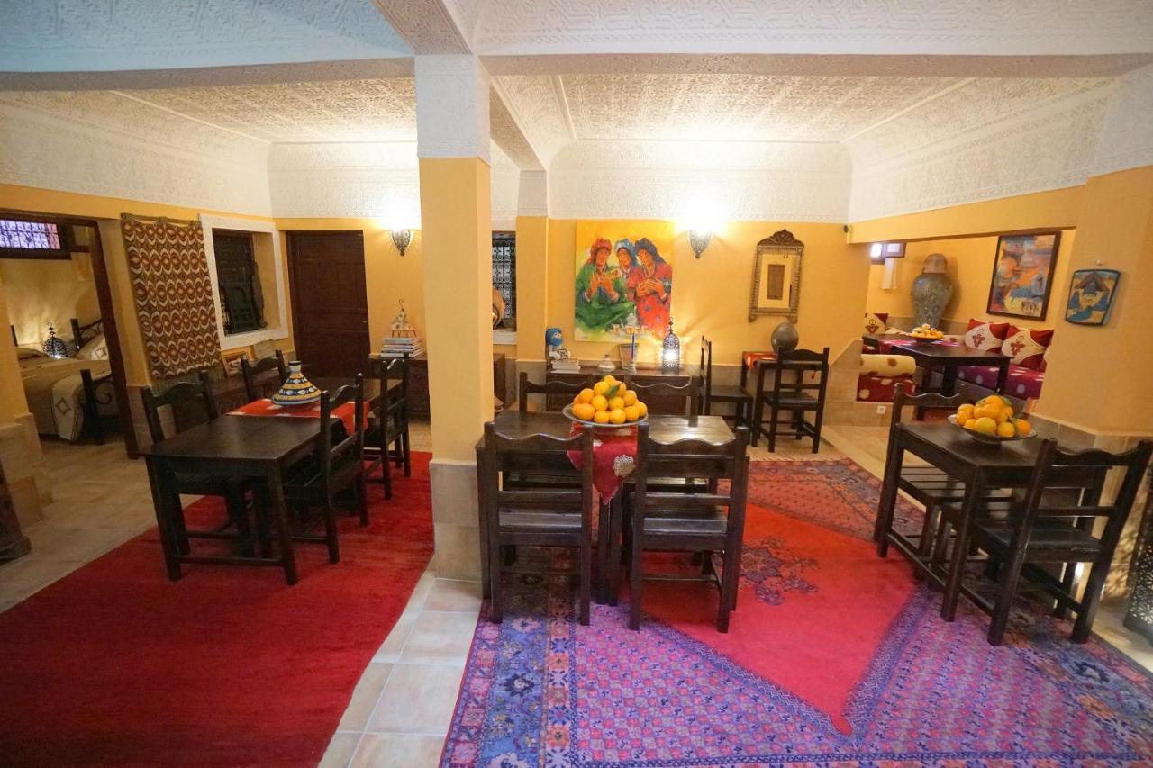 Riad Dar Rita Ouarzazate Bagian luar foto