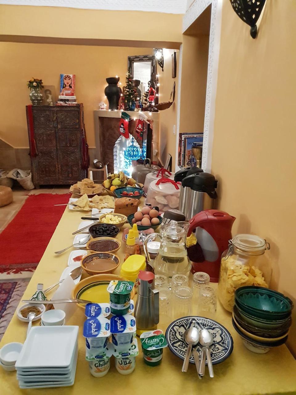 Riad Dar Rita Ouarzazate Bagian luar foto